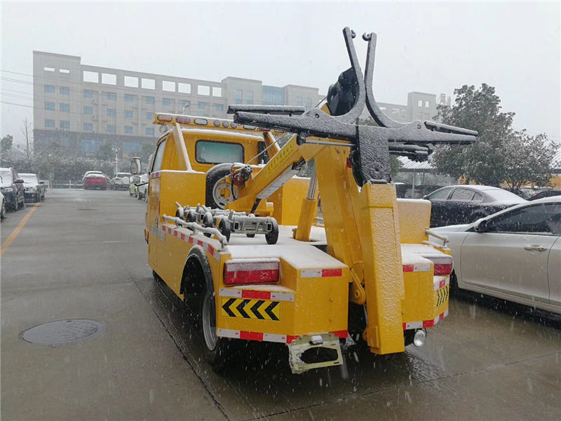 江淮一拖一清障車（5噸）